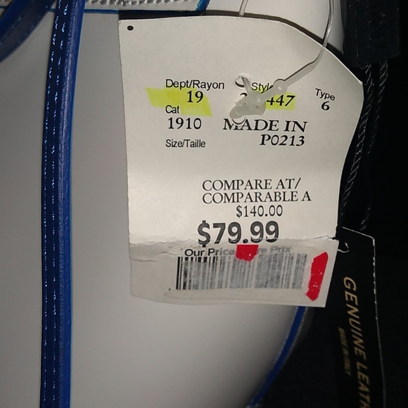 NWT Innue Crossbody Purse, Bucket, Patent Leather, Italian - Picture 10 of 12